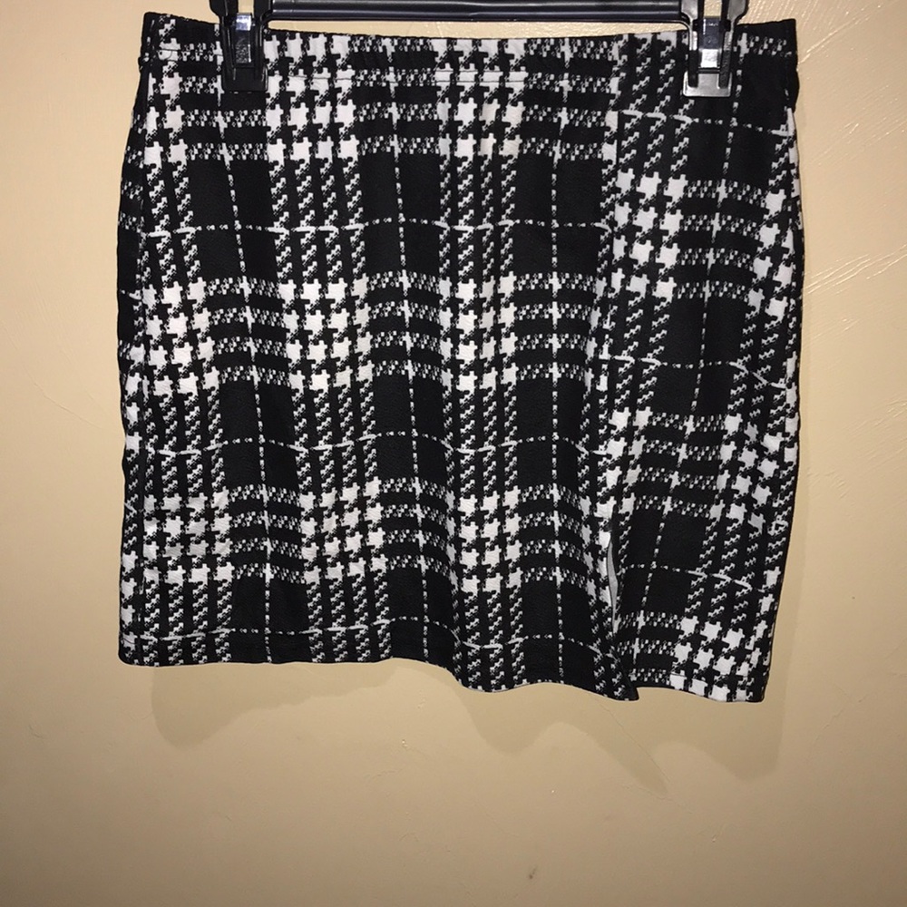 Plaid skirt